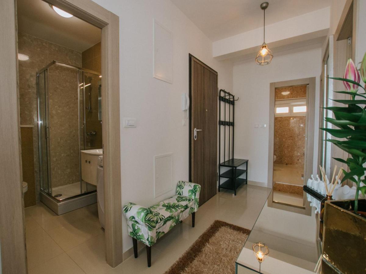 Luxury Apartment Di Trogir Buitenkant foto