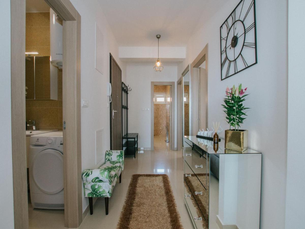 Luxury Apartment Di Trogir Buitenkant foto