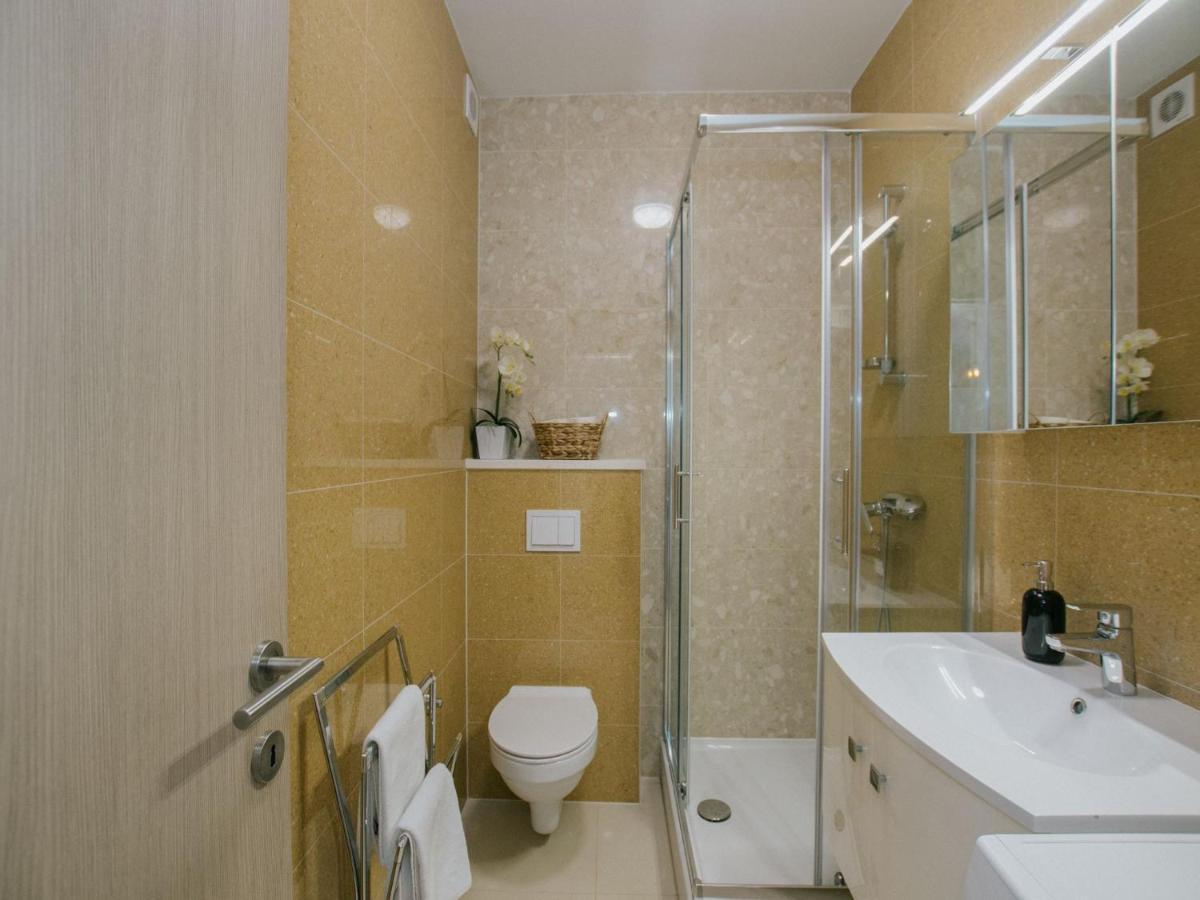 Luxury Apartment Di Trogir Buitenkant foto